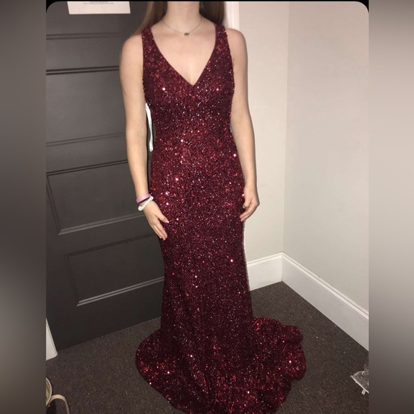madison james Dresses & Skirts - Madison James Formal long dress